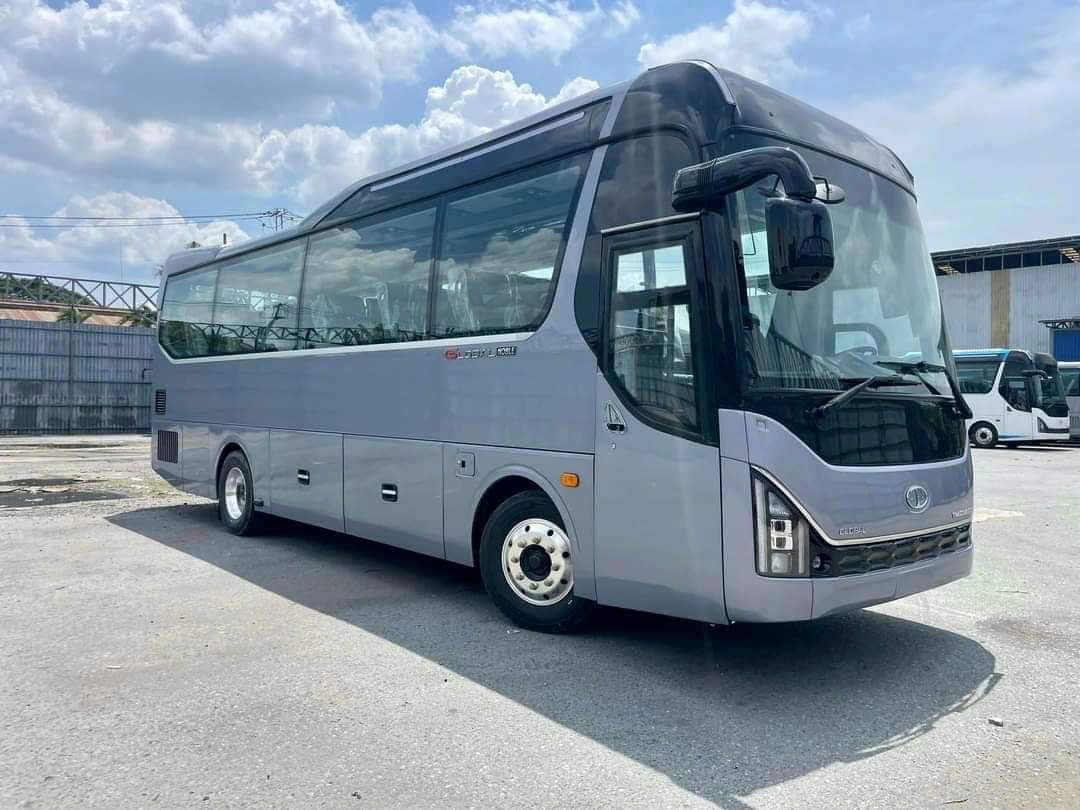 HUYNDAI SPACE LUXURY 45 Chỗ (Nhập khẩu) 2020 - 2024