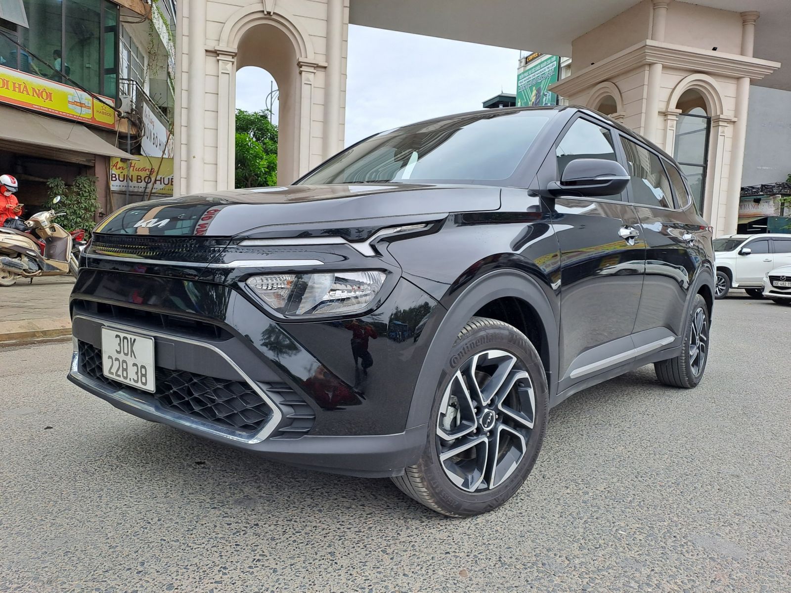 CHO THUÊ XE KIA CARENT 2024 MỚI 100%