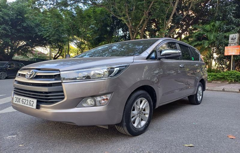 CHO THUÊ XE INNOVA 2023 - 2024 MỚI 100% (Mới bốc biển)